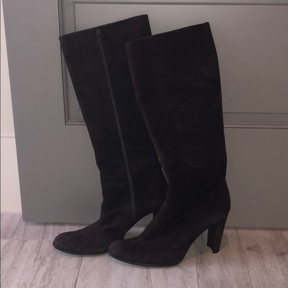 Stuart weitzman chocolate suede zip up boots